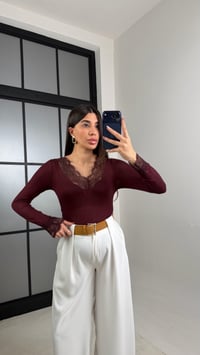 Bordo Dantel Detaylı Kaşmir Dokulu Bluz GAUS-01094GAUSBLUZGAUS-01094