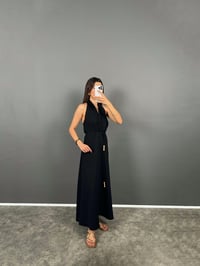 Aren Siyah Boyundan Geçirmeli Uzun Keten Elbise GausELBİSEGU008788