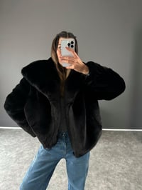 Tiera Siyah Premium Kürk GausMONTGU002870