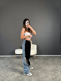 Premium Siyah Jean Şerit Detaylı PantolonGausDENİM PANTOLONGU004017