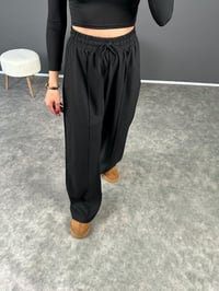 Minaj Siyah Beli Lastikli Çımalı Pantolon GausPANTOLONGU002436