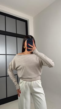 Vizon İnce Çizgili Kayık Yaka Bluz GAUS-00955GAUSBLUZGAUS-00955