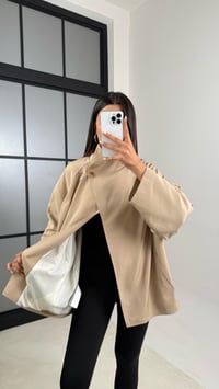 Vizon Dik Yaka Cepli Astarlı Asimetrik Tasarım Trençkot GAUS-00476GAUSTRENÇKOTGAUS-00476