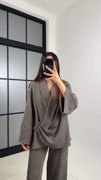 Vizon Yan Düğme Detaylı Kimono Beli Lastikli Pantolon Fitilli Kumaş Takım GAUS-00624GAUSTAKIMGAUS-00624