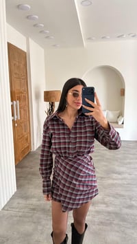 Bordo Düğmeli Ekose Desenlii Muadil Gömlek Elbise GAUS-00877GAUSDressesGAUS-00877