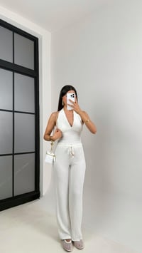 Beyaz Boyundan Askılı Sırt Dekolteli Crop Beli Lastikli Pantolon İkili Bürümcük Takım Gaus00609GausTAKIMGU1002426