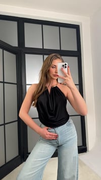 Siyah Kolye Detaylı Bluz gaus-01250GAUSالبلوزات gaus-01250