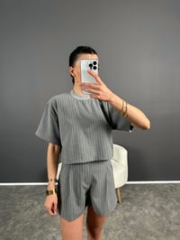 Koyu Gri Çizgili Şort Tshirt İkili TakımGausTAKIMGU004720