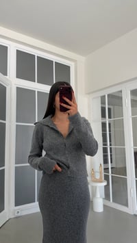 Gri Hırka Beli Lastikli Etek İkili Triko Takım GAUS-02184GAUSTAKIMGAUS-02184