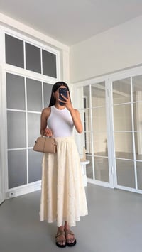 Krem Beli Lastikli Astarlı Nakışlı Etek GAUS-01585GAUSETEKGAUS-01585