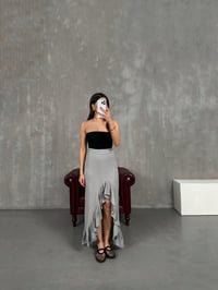 Gri Önü Volan Yırtmaçlı Müslin Etek Gaus00186GausETEKGU1001430