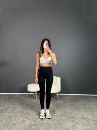 Oysh Siyah Şardonlu Tayt GausTAYTGU003065