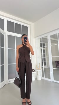 Acı Kahve Halter Yaka Yelek Beli Lastikli Pantolon Muadil Takım GAUS-01770GAUSSuitsGAUS-01770