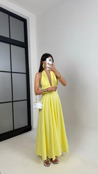 Sarı Boyundan Bağlamalı Astarlı Keten Elbise Gaus00627GausELBİSEGU1002463