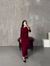 Tinky Bordo Bağlamalı Yırtmaçlı ElbiseGausELBİSEGU00903871
