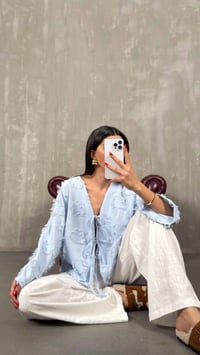 Mavi Zenit Püskül Detaylı Bağlamalı Keten  Gömlek GAUS-01147GAUSGÖMLEKGAUS-01147