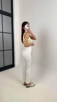 Ekru Gold Zımba Detaylı Kesik Paça Jean Gaus00379GausDENİM PANTOLONGU1001885