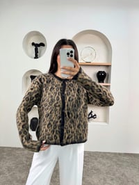 MD Leopar Desenli Örme Sakallı Premium HırkaGausHIRKAGU0090357
