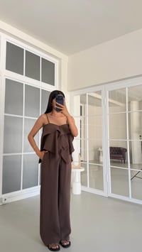 Kahve Fırfırlı Bluz Beli Lastikli Pantolon İkili MD Muadil Tencel Takım GAUS-01605GAUSSuitsGAUS-01605