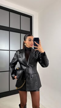 Siyah Astarlı Vatkalı Blazer Ceket Etek Premium Deri Takım GAUS-00657GAUSTAKIMGAUS-00657