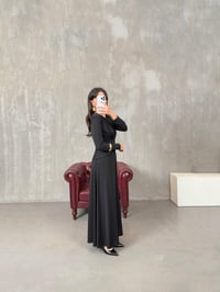 Daisy Siyah Önden Drape Detaylı Vatkalı Maxi ElbiseGausELBİSEGU100379