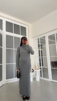 Gri Hırka Beli Lastikli Etek İkili Triko Takım GAUS-02184GAUSTAKIMGAUS-02184
