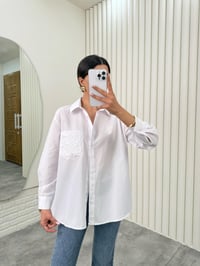 Beyaz Cep İşlemeli Gömlek Gaus00336GausGÖMLEKGU1001778