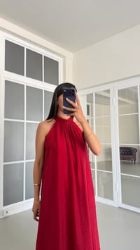 Kırmızı Halter Yaka Dantel Detaylı Astarlı Elbise GAUS-01710GAUSELBİSEGAUS-01710