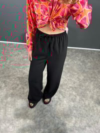 Nun Siyah Keten Beli Lastikli PantolonGausPANTOLONGU004654