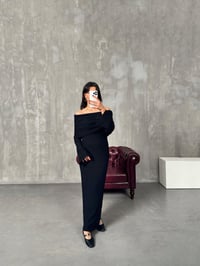 Nancy Siyah Kayık Yaka Triko Tasarım ElbiseGausELBİSEGU00903911