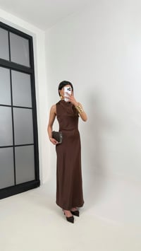Kahve Yaka Drapeli Saten Elbise Gaus00364GausELBİSEGU1001844