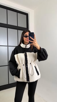 Siyah Beli Lastikli Muadil Peluş Ceket GAUS-00833GAUSCEKETGAUS-00833