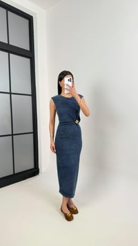 Lacivert Yıkamalı Gold Detaylı Yırtmaçlı Likralı Denim Elbise DNM01 Gaus00375GausELBİSEGU1001881