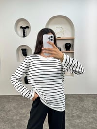 MD Beyaz Çizgili Triko Muadil KazakGausKAZAKGU008945