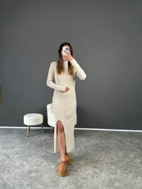 Taş Triko Yırtmaçlı Uzun Triko ElbiseGausELBİSEGU002545