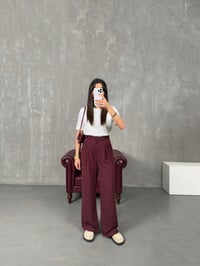 Layra Bordo Yandan Düğme Detaylı Kumaş PantolonGausPANTOLONGU100329