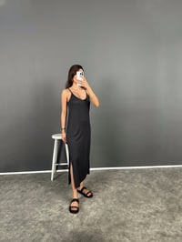 Gama Antrasit Askılı Yırtmaçlı Premium Modal ElbiseGausELBİSEGU008703