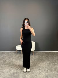 Yuna Siyah Bisiklet Yaka Kolsuz Fitilli Triko Uzun ElbiseGausELBİSEGU004490