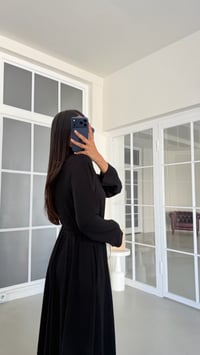 Siyah Beli Ayarlanabilir Uzun Kollu Elbise GAUS-02101GAUSELBİSEGAUS-02101