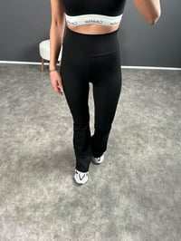 Oysh Siyah İspanyol Paça Pantolon GausPANTOLONGU004112