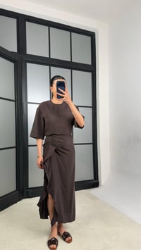 Acı Kahve Yırtmaç Detaylı Tencel Elbise GAUS-01405GAUSELBİSEGAUS-01405