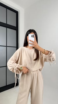 Taş Kol Büzgülü Crop Beli Lastikli Pantolon Tasarım Müslin Takım Gaus00581GausTAKIMGU1002354