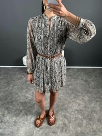 Desenli Kemerli Şifon Elbise GausELBİSEGU007253