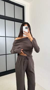 Vizon Asimetrik Yaka Bluz Beli Lastikli Pantolon İkili Gofre Kumaş Takım GAUS-00170GAUSTAKIMGAUS-00170