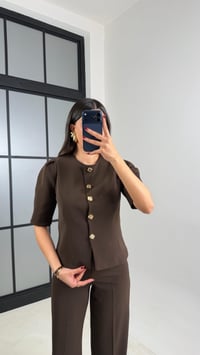 Acı Kahve Gold Düğmeli Balon Kol Ceket Beli Lastikli Pantolon Kumaş Takım GAUS-00748GAUSTAKIMGAUS-00748