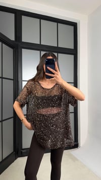 Acı Kahve Muadil Pul İşleme Detaylı İthal Oversize Bluz GAUS-01187GAUSTshirtGAUS-01187