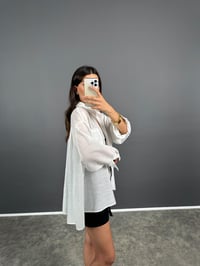 Jul Taş İşlemeli Beyaz Keten GömlekGausGÖMLEKGU008547
