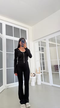 Siyah Hırka Crop Beli Lastikli Pantolon 3'lü Basic Takım GAUS-01889GAUSTAKIMGAUS-01889