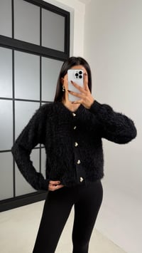 Siyah Kalp Düğme Detaylı Yumuşak Dokulu Hırka GAUS-00144GAUSHIRKAGAUS-00144