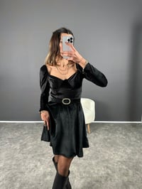 Siyah Kadife Kemerli Elbise GausELBİSEGU002920